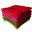 Coussin-40x40x2-cm-Noir-point-jaune