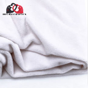 Tissu minky fausse fourrure, 320 g/m², largeur 160 cm, au métre blanche