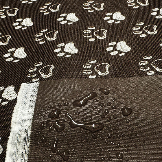 Vodu odpuzující látky Codura, Tlapky na Hnědém